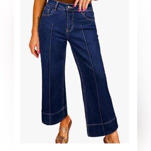 NWOT Stretchy High-Rise  Wide Leg Ankle Jeans in Blue w/ vertical seams sz 8